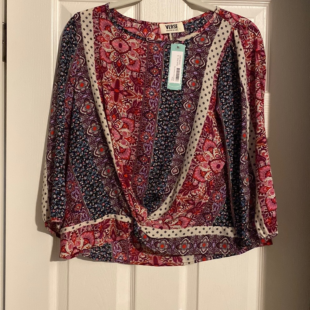 NWT Verse dark pink bodhi knot detail top (from stitch fix). Size small